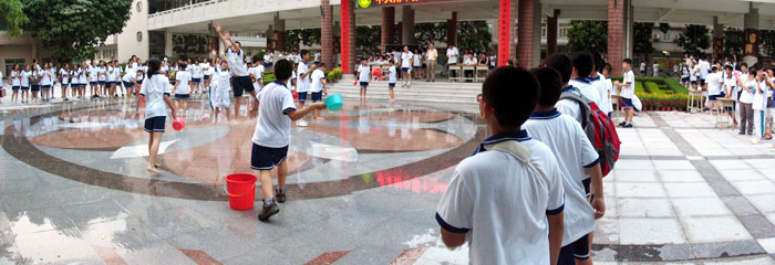 中大附中首届泼水节圆满结束